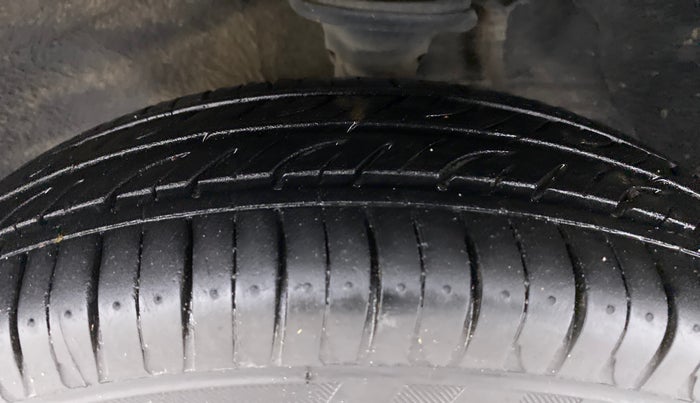 2012 Maruti Alto 800 LXI, Petrol, Manual, 45,413 km, Left Front Tyre Tread