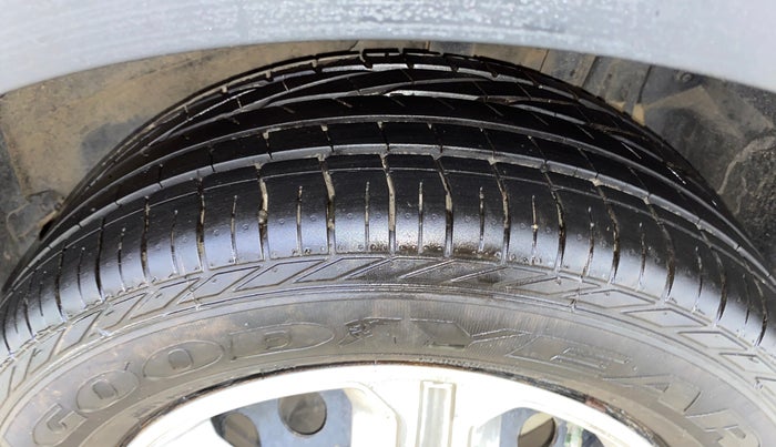 2021 Tata NEXON XMA SUNROOF PETROL, Petrol, Automatic, 10,282 km, Left Rear Tyre Tread