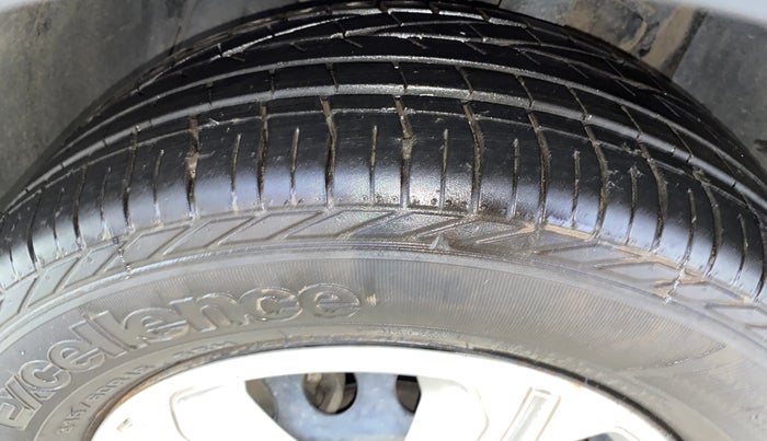 2021 Tata NEXON XMA SUNROOF PETROL, Petrol, Automatic, 10,282 km, Left Front Tyre Tread