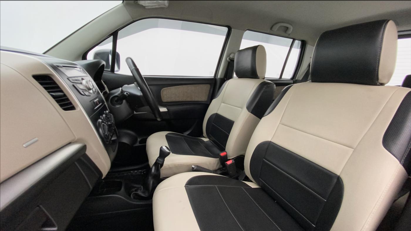 2016 Maruti Wagon R 1.0 VXI OPT, Petrol, Manual, 49,247 km, Right Side Front Door Cabin