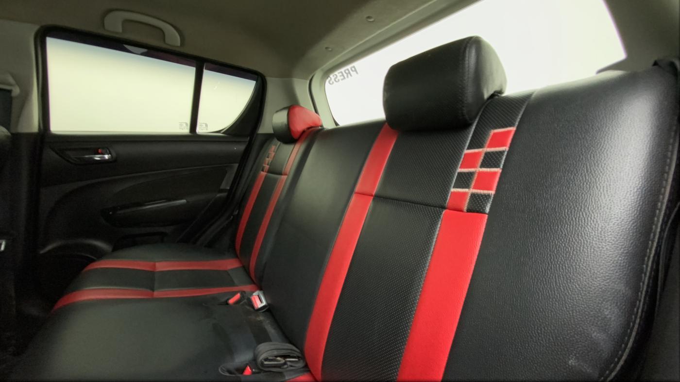 2015 Maruti Swift VXI, Petrol, Manual, 57,620 km, Right Side Rear Door Cabin