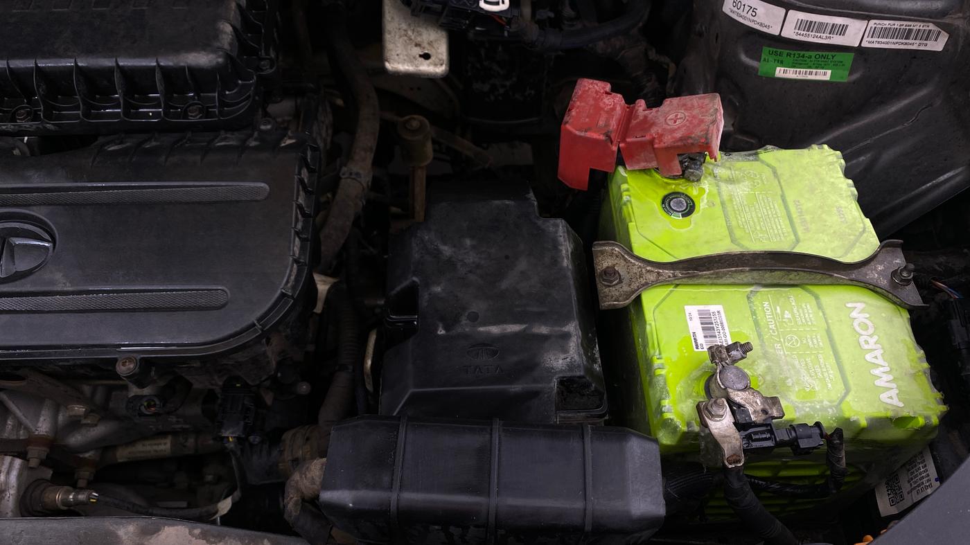 2022 Tata PUNCH PURE MT, Petrol, Manual, 63,272 km, Engine View - Left