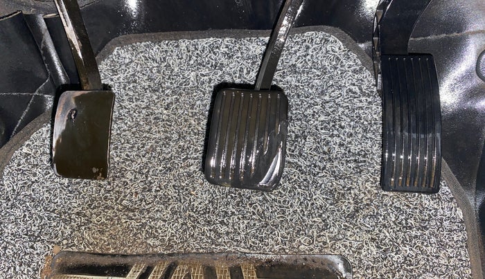 2018 Hyundai Xcent SX 1.2, CNG, Manual, 1,33,725 km, Pedals