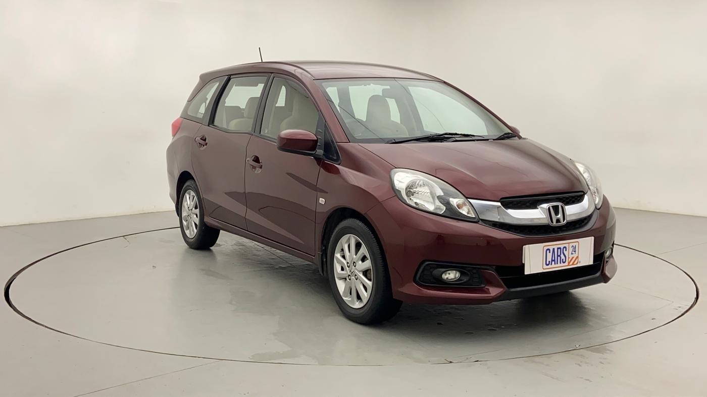 2014 Honda Mobilio 1.5 V OPT. I VTEC, Petrol, Manual, 70,926 km, Right Front Diagonal (45- Degree) View