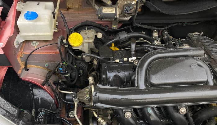 2019 Renault Kwid RXT 1.0 AMT (O), Petrol, Automatic, 66,143 km, Engine View - Right