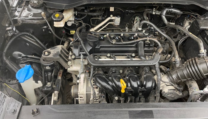 2023 Hyundai VENUE S 1.2, Petrol, Manual, 30,571 km, Engine View - Right