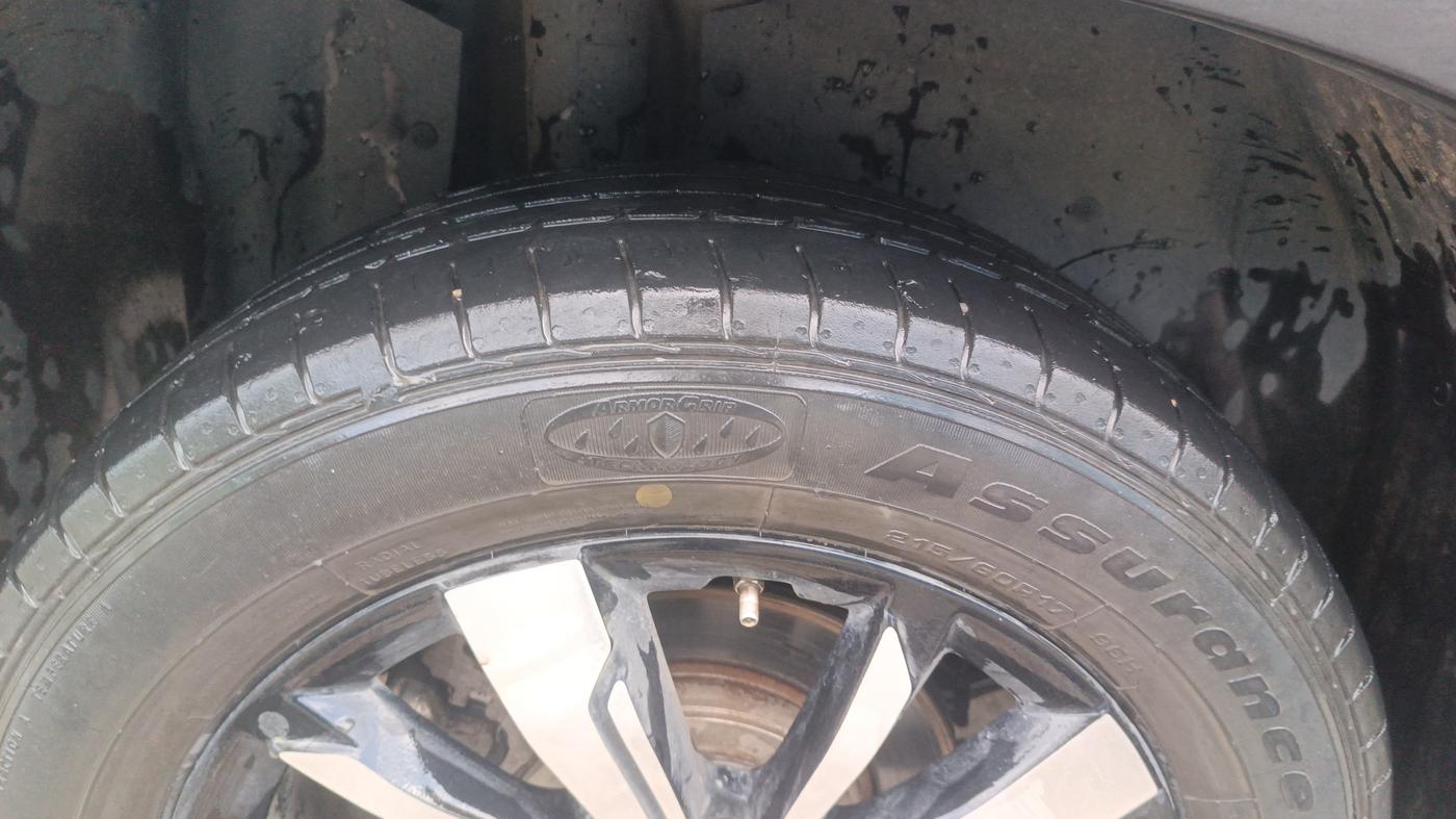 2020 MG HECTOR PLUS SHARP 1.5 PETROL TURBO DCT 6-STR, Petrol, Automatic, 41,658 km, Right Rear Tyre Tread