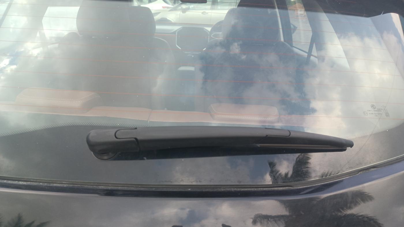 2020 MG HECTOR PLUS SHARP 1.5 PETROL TURBO DCT 6-STR, Petrol, Automatic, 41,658 km, Rear Wiper