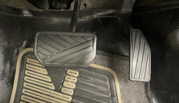 2018 Maruti Celerio ZXI AMT (O), Petrol, Automatic, 1,25,793 km, Pedals