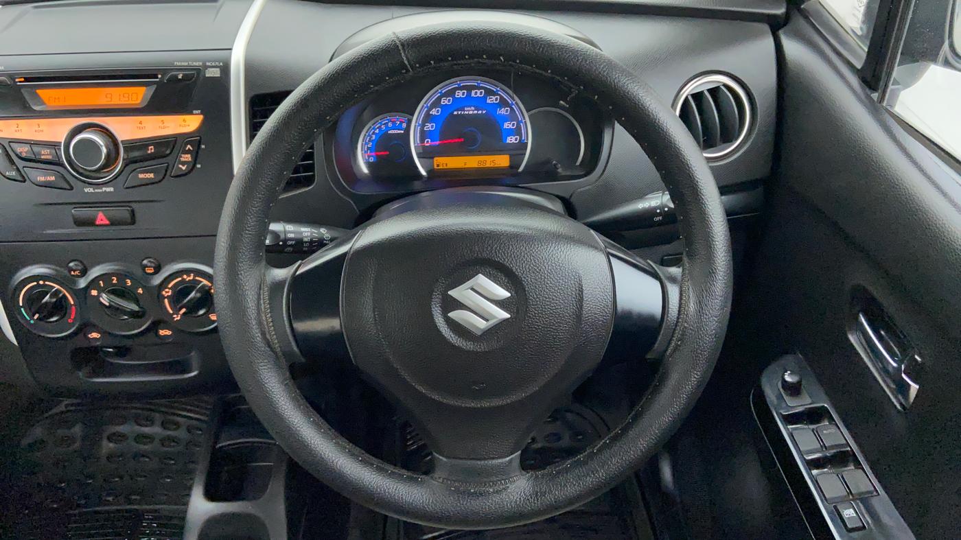 2015 Maruti Wagon R Stingray VXI, Petrol, Manual, 8,732 km, Steering Wheel Close Up