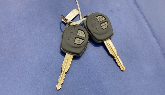 2019 Maruti Baleno DELTA PETROL 1.2, Petrol, Manual, 42,933 km, Key Close Up