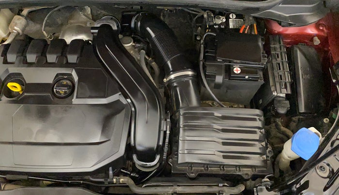 2021 Volkswagen TAIGUN GT PLUS 1.5 TSI DSG, Petrol, Automatic, 28,161 km, Engine View - Left