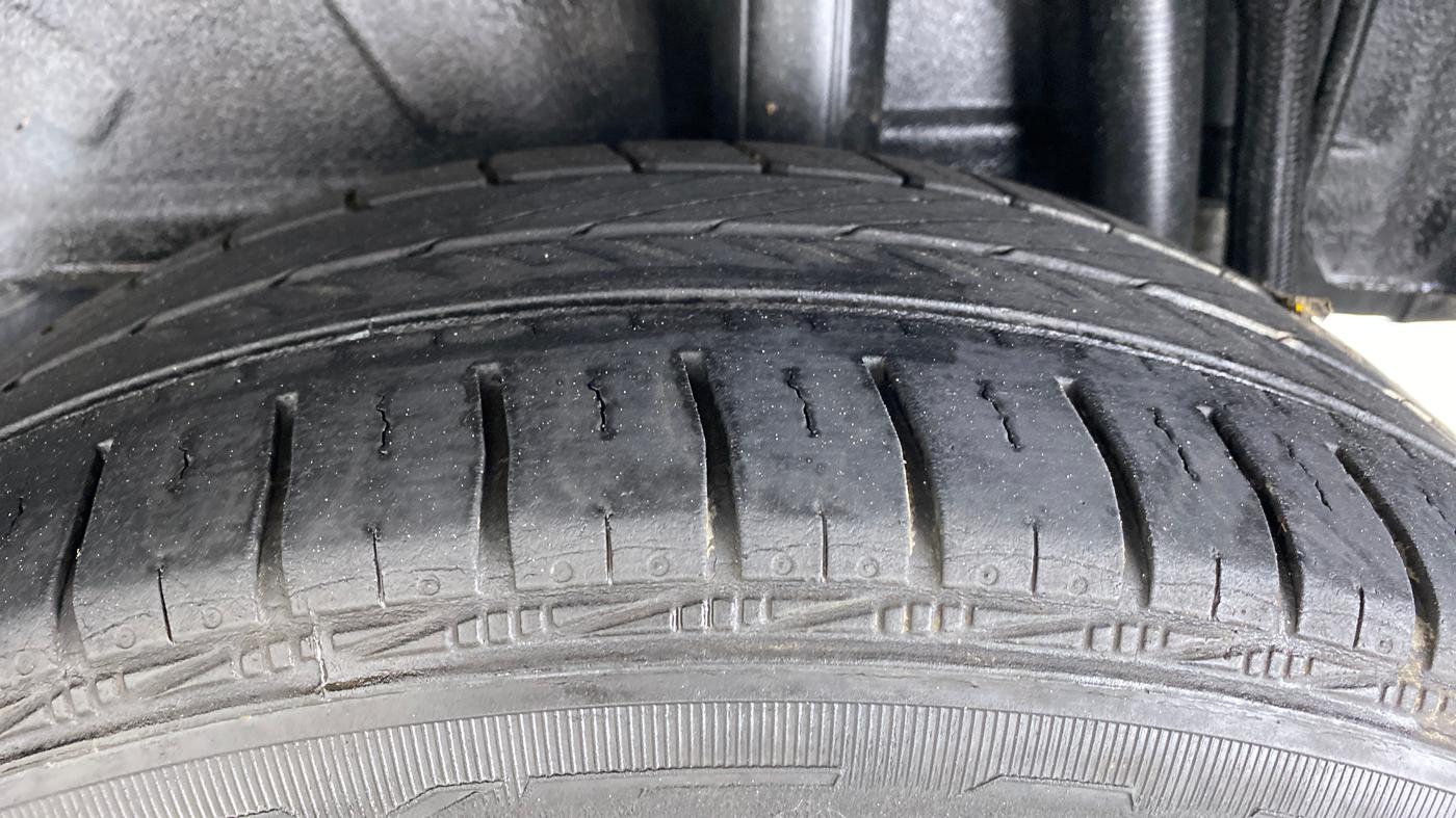 2020 Toyota YARIS G MT, Petrol, Manual, 37,628 km, Left Rear Tyre Tread