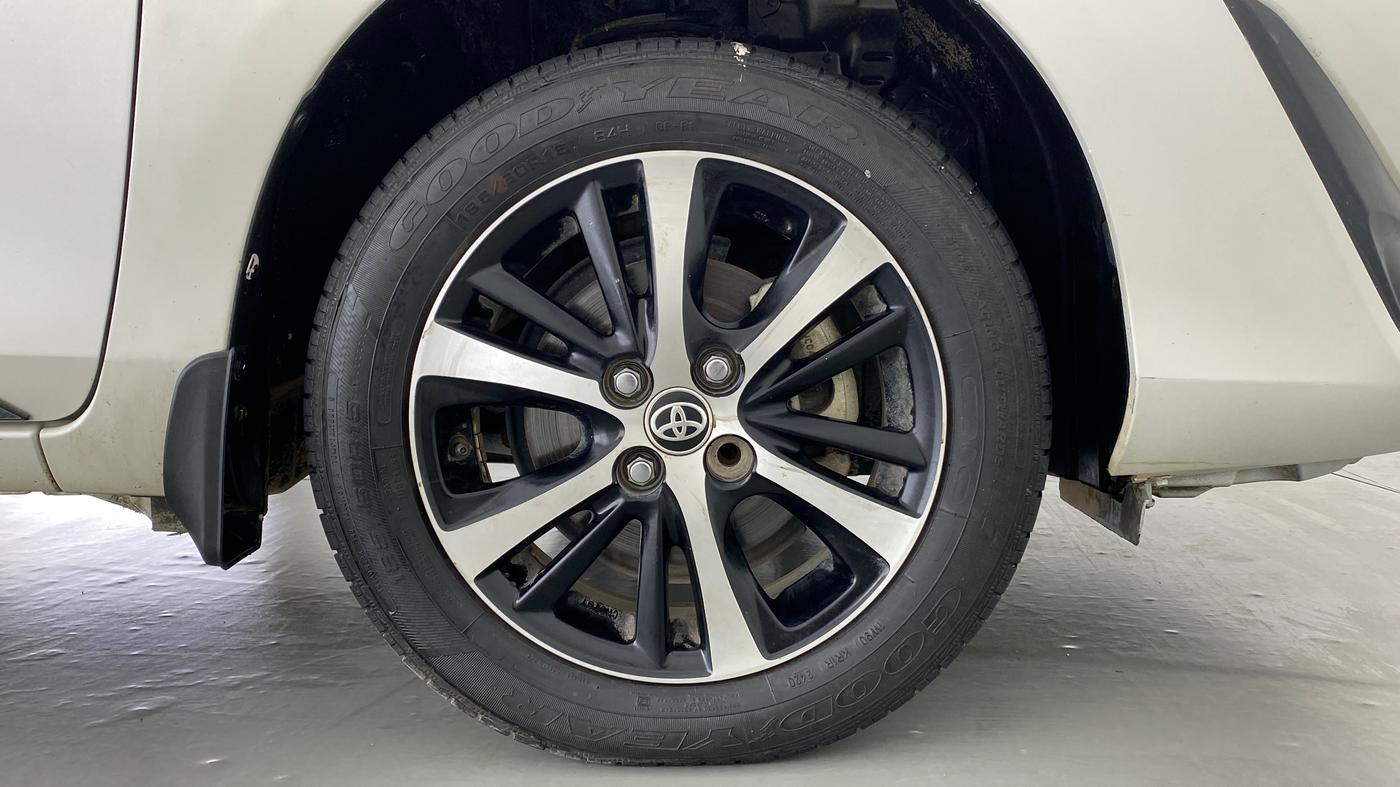 2020 Toyota YARIS G MT, Petrol, Manual, 37,628 km, Right Front Wheel