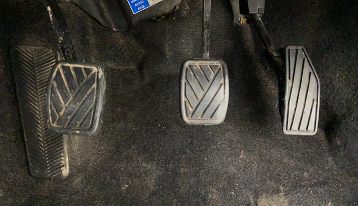 2017 Maruti Baleno DELTA PETROL 1.2, Petrol, Manual, 44,042 km, Pedals