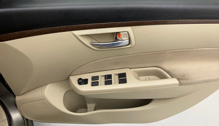 2016 Maruti Swift Dzire VXI, CNG, Manual, 1,09,405 km, Driver Side Door Panels Control