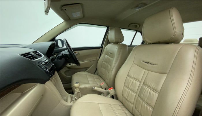 2016 Maruti Swift Dzire VXI, CNG, Manual, 1,09,405 km, Right Side Front Door Cabin