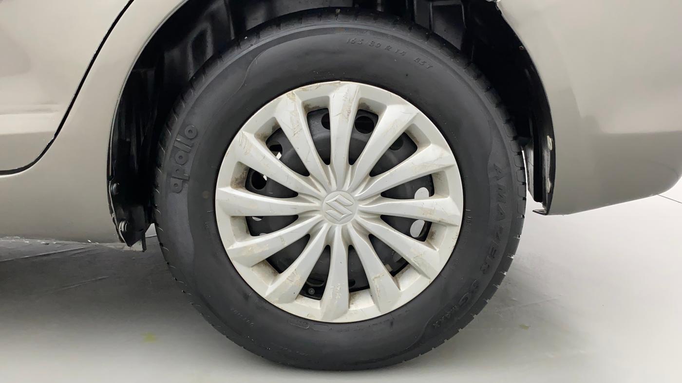 2016 Maruti Swift Dzire VXI, CNG, Manual, 1,09,405 km, Left Rear Wheel