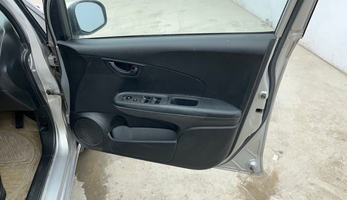 2014 Honda Brio S MT, Petrol, Manual, 71,771 km, Driver Side Door Panels Control