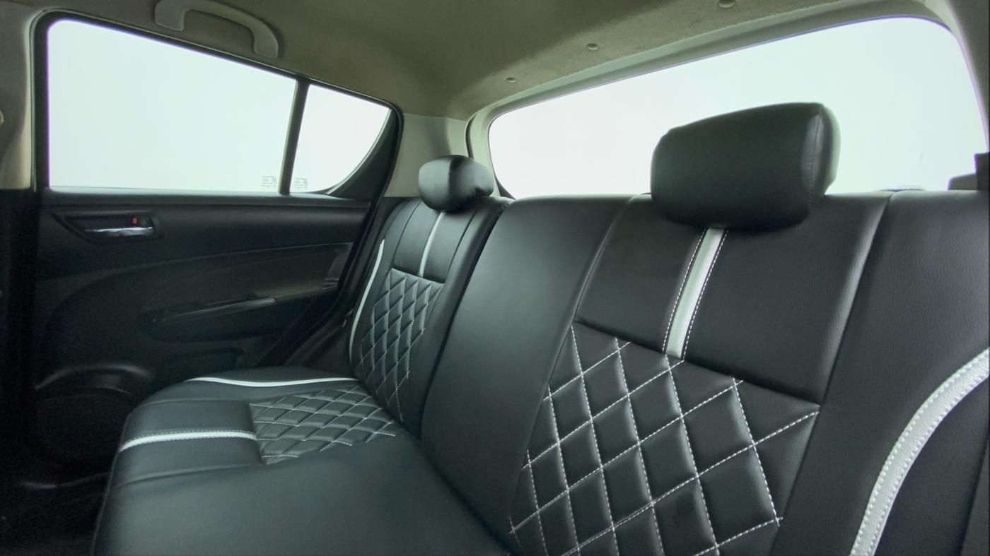 2015 Maruti Swift VDI ABS, Diesel, Manual, 96,194 km, Right Side Door Cabin View