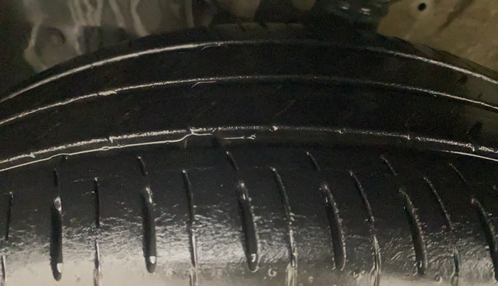 2020 Maruti IGNIS SIGMA 1.2, Petrol, Manual, 16,398 km, Left Front Tyre Tread
