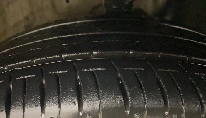 2020 Maruti IGNIS SIGMA 1.2, Petrol, Manual, 16,398 km, Right Front Tyre Tread