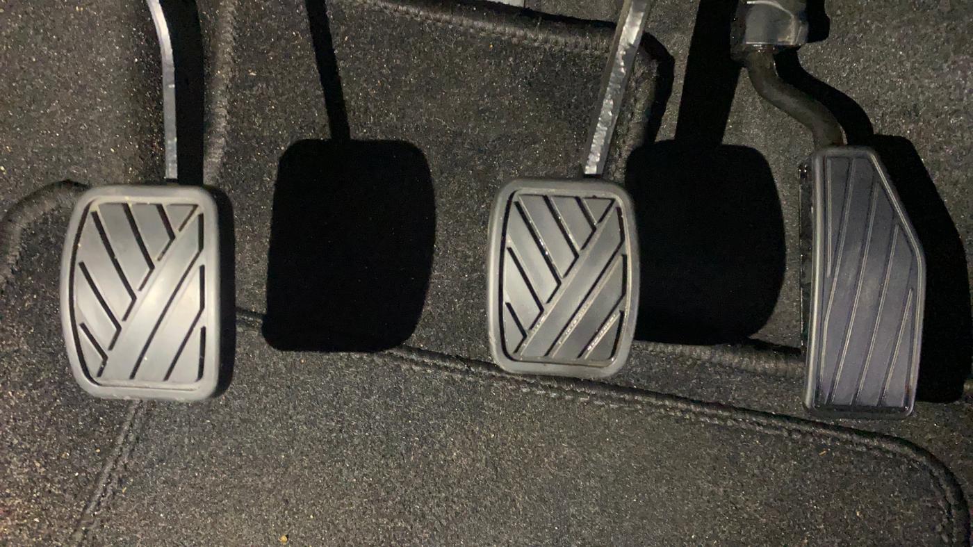 2020 Maruti IGNIS SIGMA 1.2, Petrol, Manual, 16,398 km, Pedals