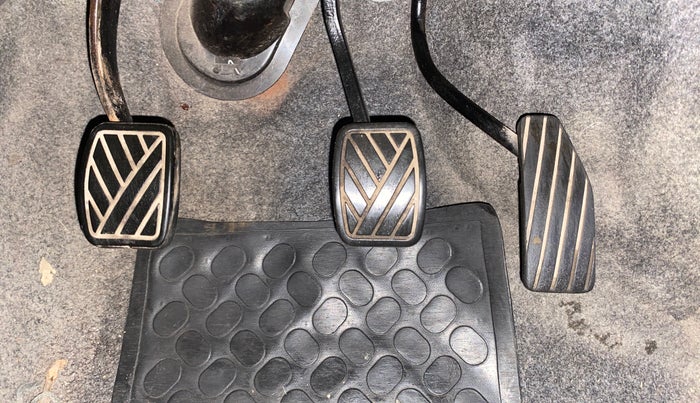 2012 Maruti Wagon R 1.0 LXI, Petrol, Manual, 23,315 km, Pedals