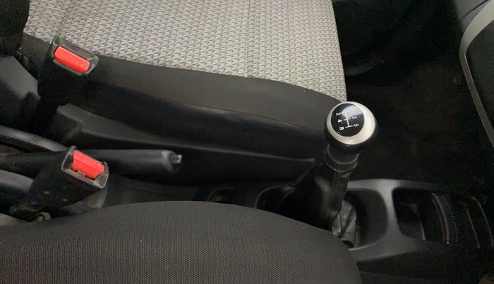 2012 Maruti Wagon R 1.0 LXI, Petrol, Manual, 23,315 km, Gear Lever