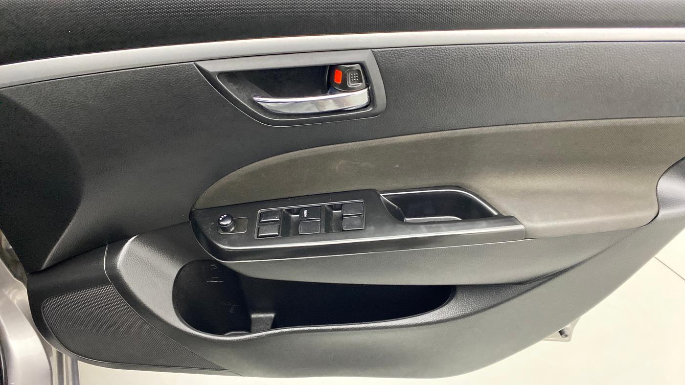 2013 Maruti Swift VDI, Diesel, Manual, 95,202 km, Driver Side Door Panels Control