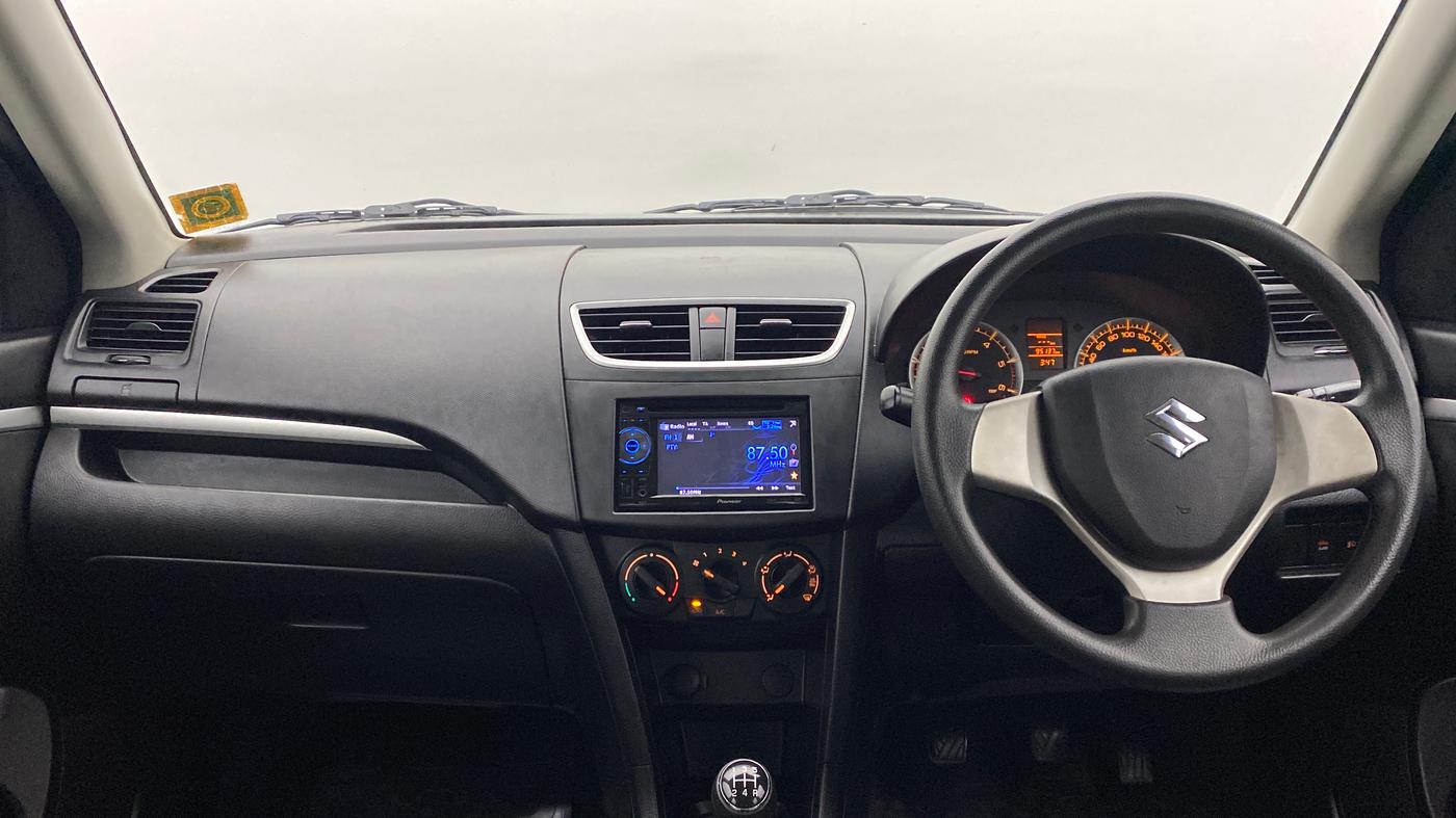 2013 Maruti Swift VDI, Diesel, Manual, 95,202 km, Dashboard