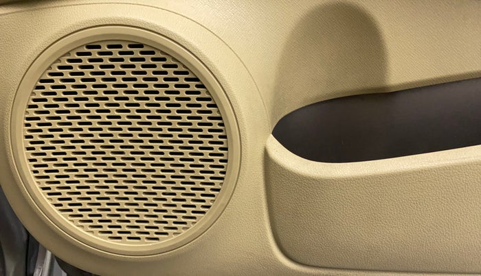 2013 Honda Brio S MT, Petrol, Manual, 66,423 km, Speaker