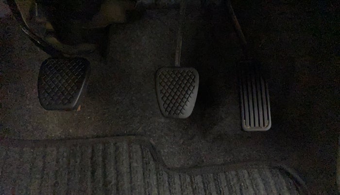 2013 Honda Brio S MT, Petrol, Manual, 66,423 km, Pedals