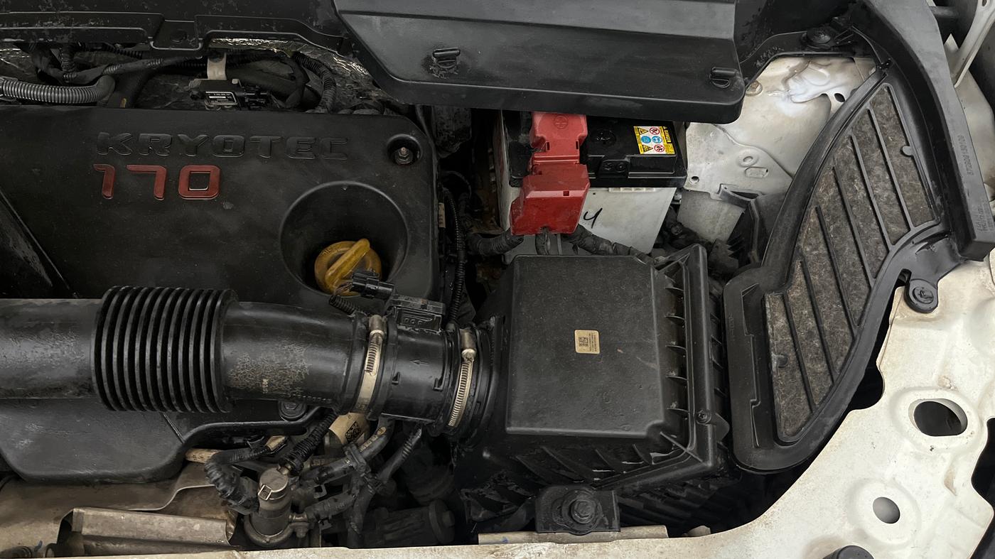 2023 Tata Safari XZ, Diesel, Manual, 40,943 km, Engine View - Left