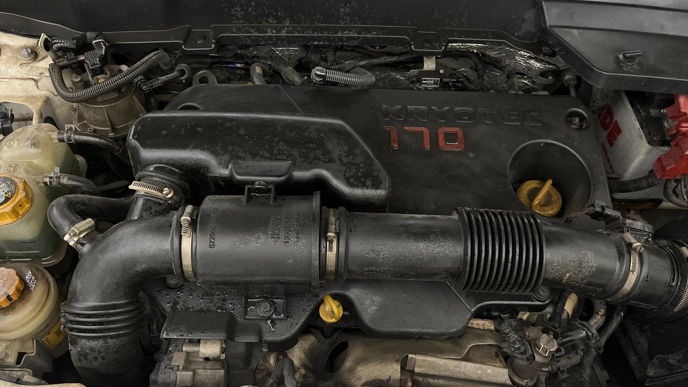 2023 Tata Safari XZ, Diesel, Manual, 40,943 km, Engine View