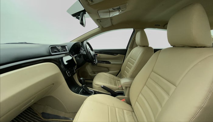 2018 Maruti Ciaz ALPHA 1.4 VVT AMT, Petrol, Automatic, 60,301 km, Right Side Front Door Cabin