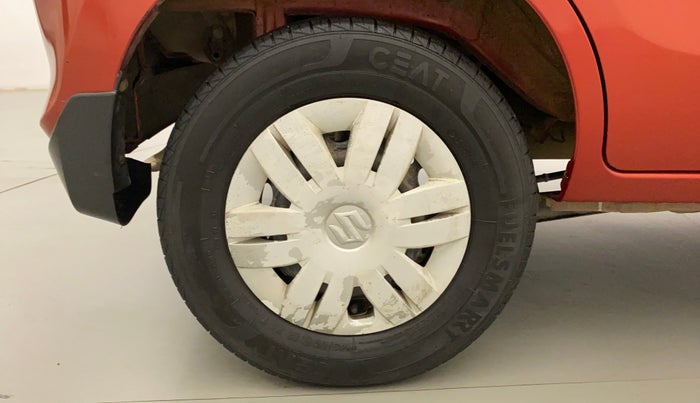 2019 Maruti Alto VXI, Petrol, Manual, 33,646 km, Right Rear Wheel