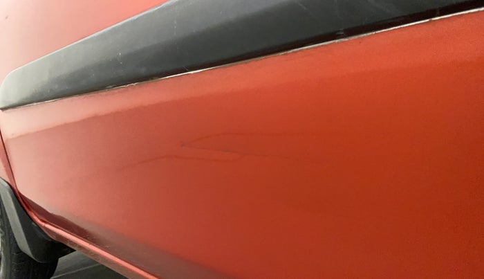 2019 Maruti Alto VXI, Petrol, Manual, 33,646 km, Front passenger door - Slightly dented