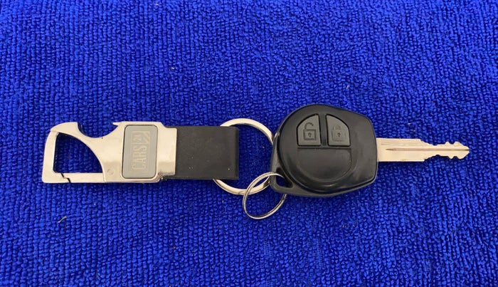 2019 Maruti Alto VXI, Petrol, Manual, 33,646 km, Key Close Up