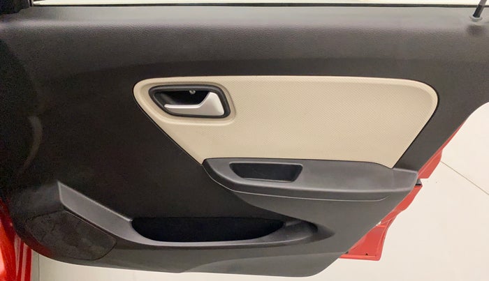 2019 Maruti Alto VXI, Petrol, Manual, 33,646 km, Driver Side Door Panels Control