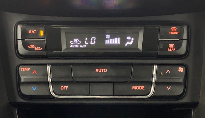 2018 Maruti Vitara Brezza ZDI+ DUAL TONE AMT, Diesel, Automatic, 40,701 km, Automatic Climate Control