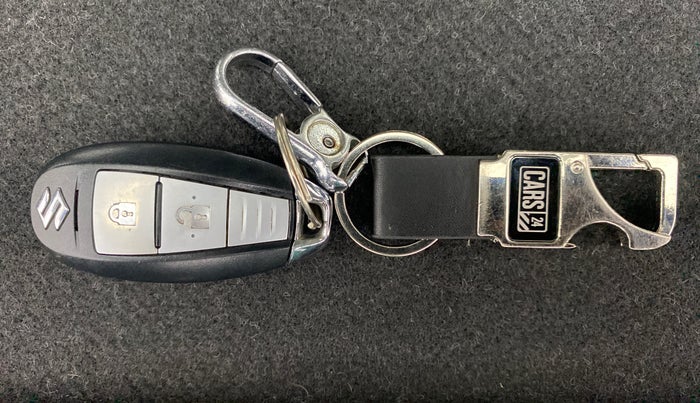 2018 Maruti Vitara Brezza ZDI+ DUAL TONE AMT, Diesel, Automatic, 40,701 km, Key Close Up