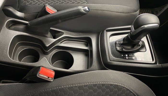 2018 Maruti Vitara Brezza ZDI+ DUAL TONE AMT, Diesel, Automatic, 40,701 km, Gear Lever