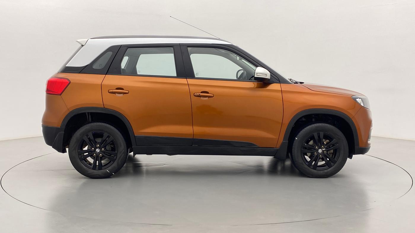 2018 Maruti Vitara Brezza ZDI+ DUAL TONE AMT, Diesel, Automatic, 40,701 km, Right Side View