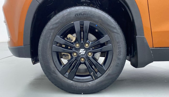 2018 Maruti Vitara Brezza ZDI+ DUAL TONE AMT, Diesel, Automatic, 40,701 km, Left Front Wheel