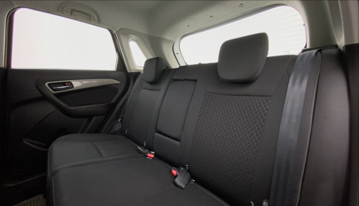 2018 Maruti Vitara Brezza ZDI+ DUAL TONE AMT, Diesel, Automatic, 40,701 km, Right Side Rear Door Cabin