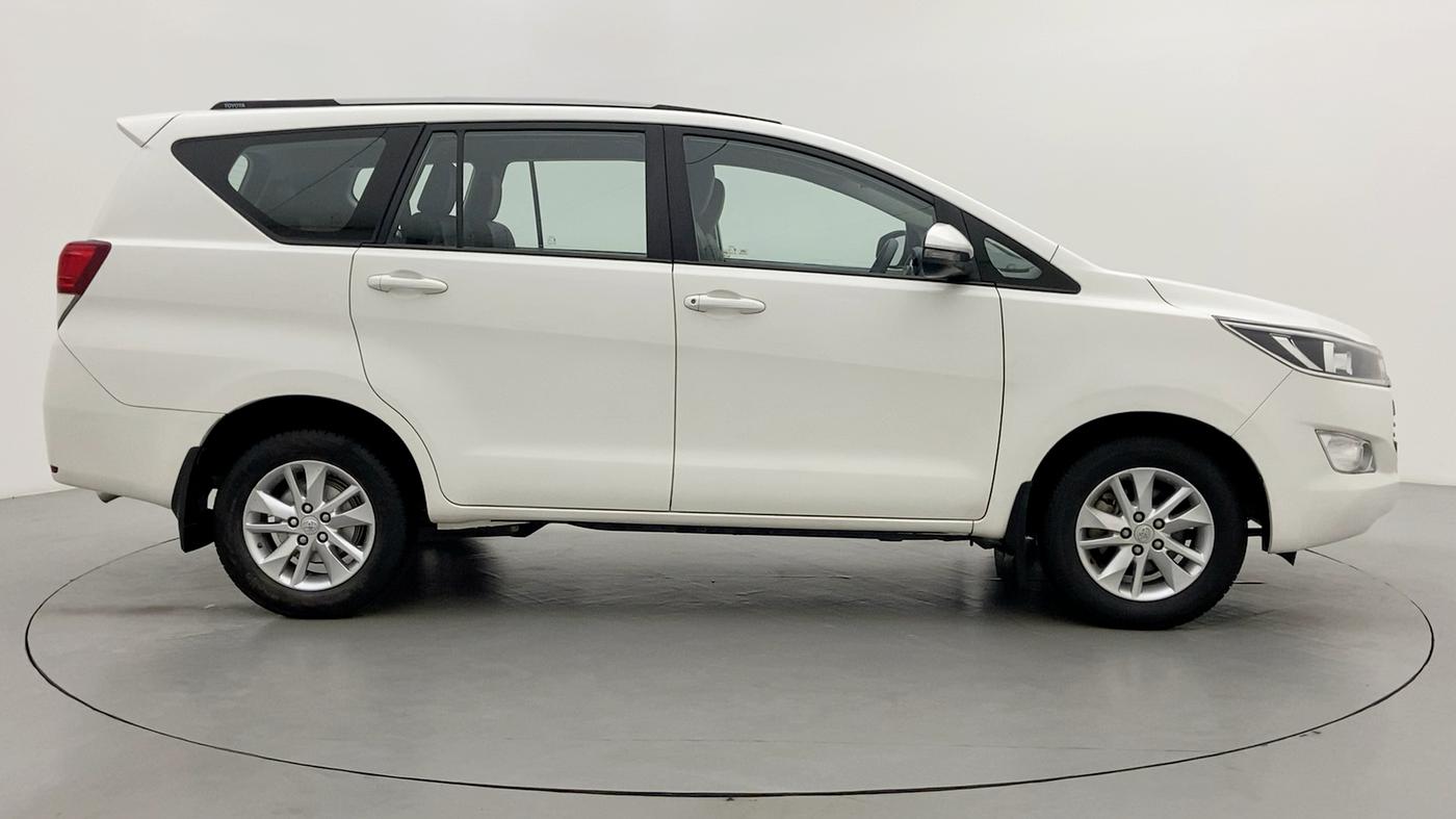 2020 Toyota Innova Crysta 2.4 GX AT 7 STR, Diesel, Automatic, 77,352 km, Right Side View