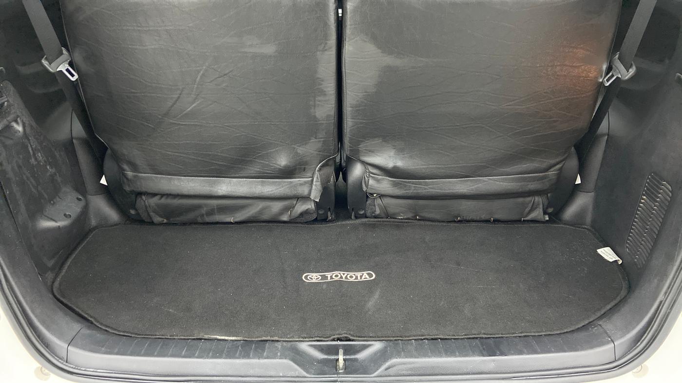 2020 Toyota Innova Crysta 2.4 GX AT 7 STR, Diesel, Automatic, 77,352 km, Boot Inside