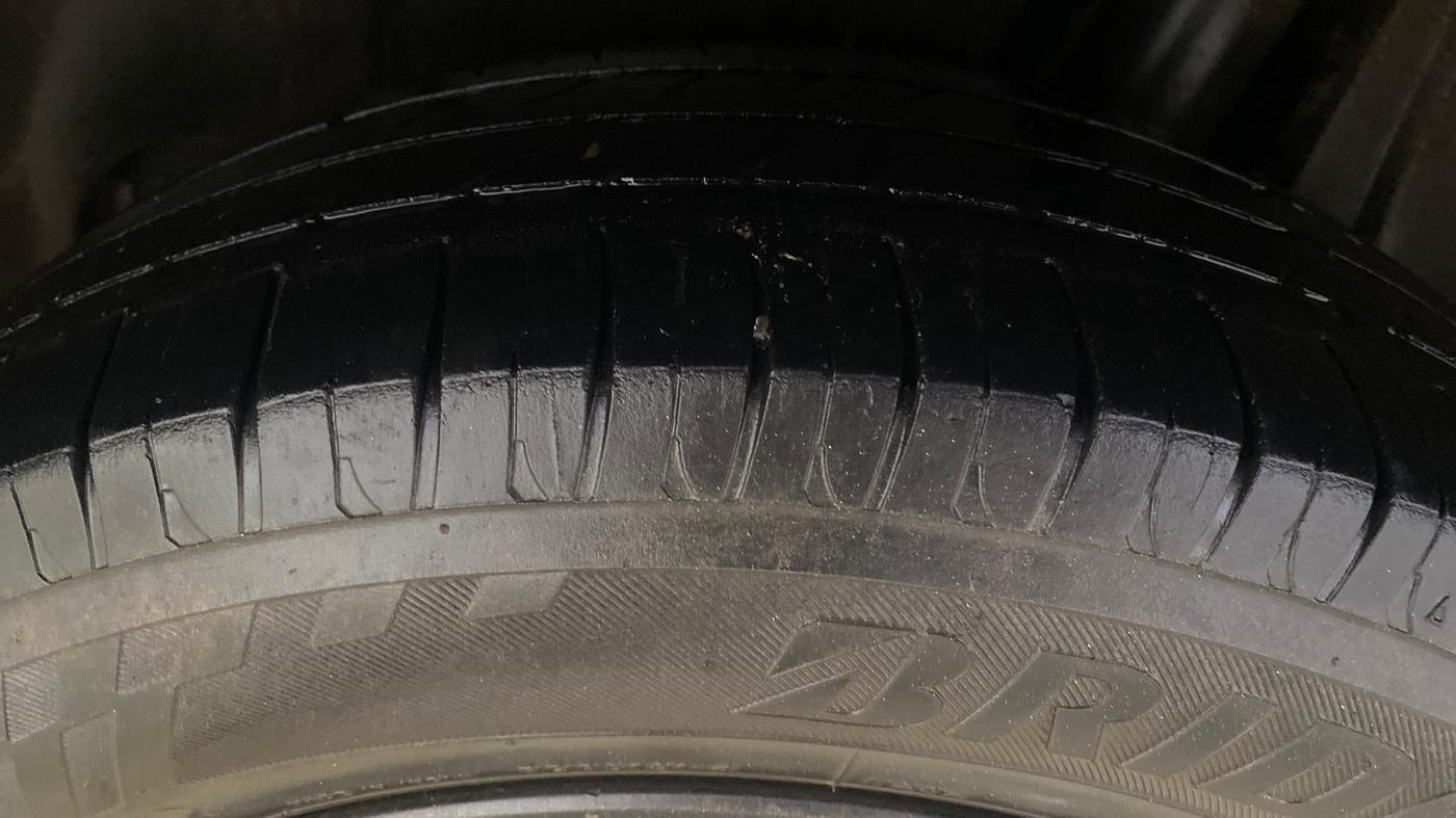 2020 Maruti XL6 ALPHA MT, Petrol, Manual, 57,644 km, Left Rear Tyre Tread