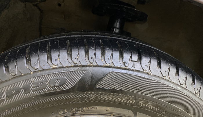 2018 Maruti Ertiga VDI SHVS, Diesel, Manual, 70,624 km, Left Front Tyre Tread